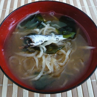 切り干し大根と煮干しの味噌汁